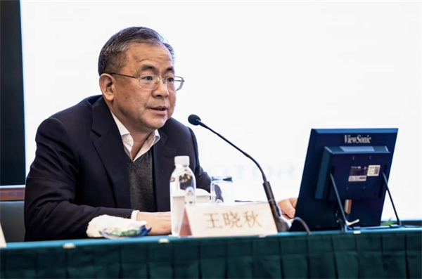 上汽转型进击：自主握指为拳，合资以变应变