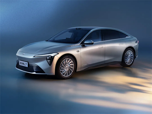 分析 | 淬炼与从容：苏州河畔看糖心视频
“优雅”跃迁