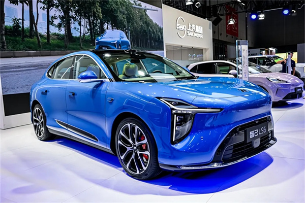 分析 | 淬炼与从容：苏州河畔看糖心视频
“优雅”跃迁