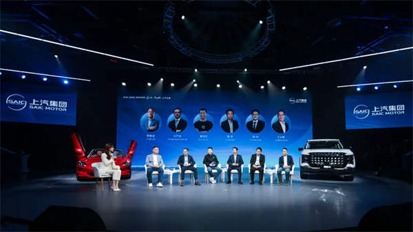 上汽在“顶级朋友圈”深情告白近亿用户：懂车，更懂你！