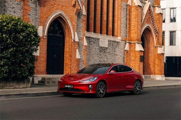 一季度利润、销量双双回暖，上汽树立转型变革新范式