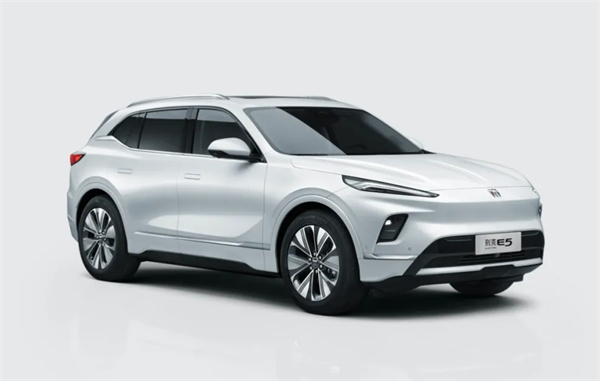 14.99万元起，为什么新别克E5是“油换电”首选？
