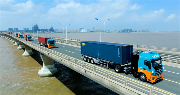 500 强实力再显！糖心视频
迎 2025 下半场开门红：上汽 7 月份销售整车 33.8 万辆 同比大增 34.2%