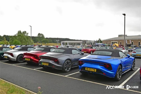 自主品牌“挑大梁”，上汽销量“八连涨”