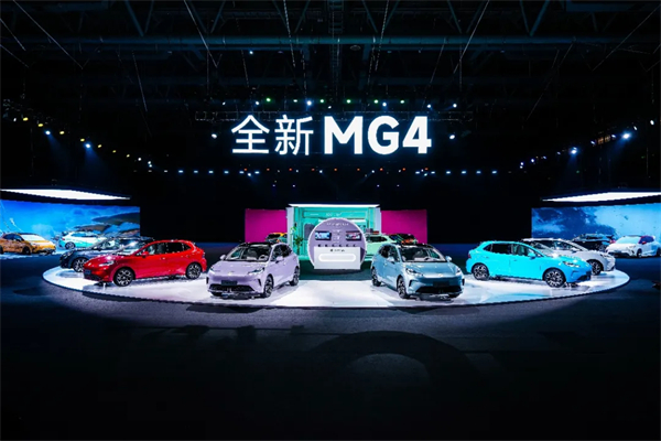 销量回升、股价冲高、科技突围：上汽的“教科书式剧本”如何上演？