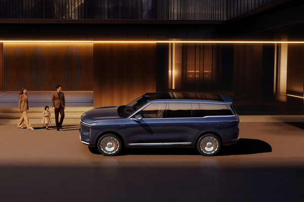 32.28万元起！上汽旗舰大六座•智己LS9震撼上市