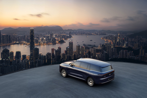 32.28万元起！上汽旗舰大六座•智己LS9震撼上市