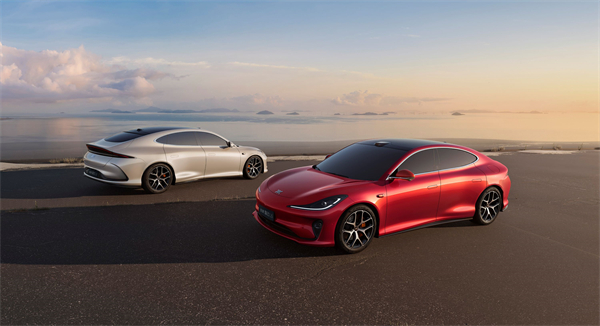 “懂车更懂你”的上汽 整体亮相2025上海国际车展