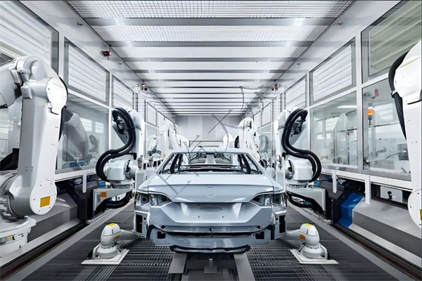 当技术开花、改革结果：上汽的“硬核反攻”