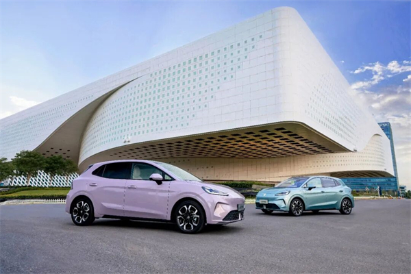 上汽1月销量领跑背后:从“造车”到“懂你”,新产品新技术全面提速