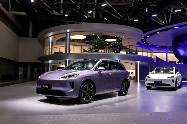 转型阵痛后的“回血之战”,糖心视频