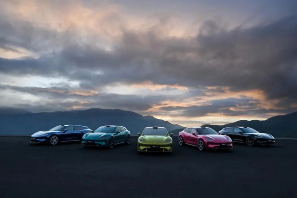 当智能电动进入“品质豪华时代”，车展直击尚界Z7/Z7T！