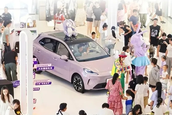 上汽“双百”答卷：自主撑腰，技术筑基，重塑龙头